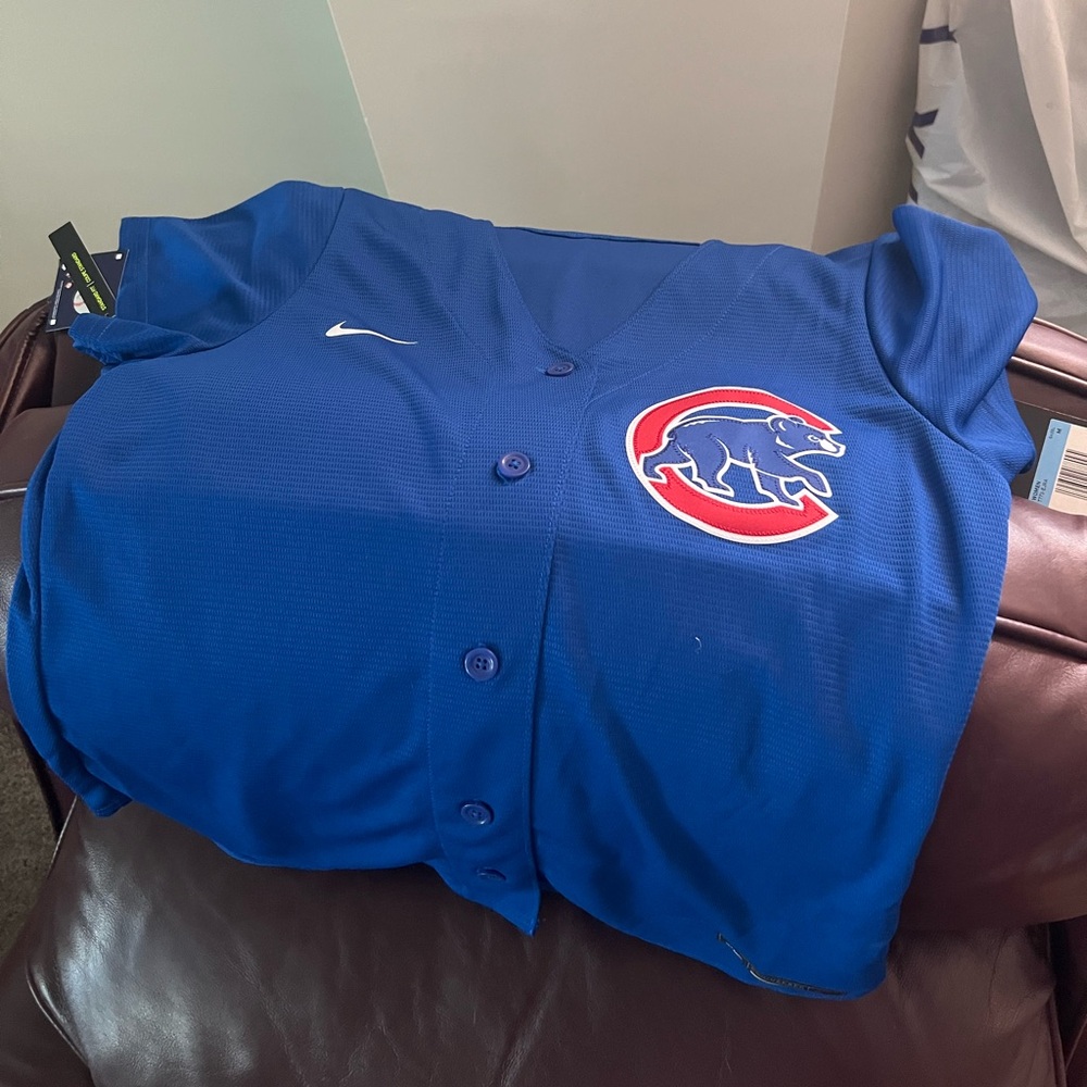 Chicago Cubs Womens Jersey - NWT Size Medium